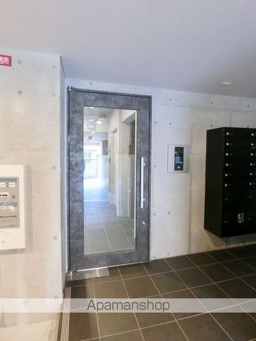 マーヴェリック堺東の玄関写真