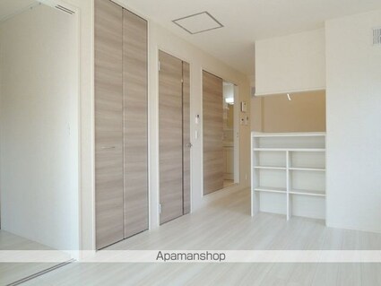 クレア富士見台[1LDK/41.98m2]のリビング・居間2