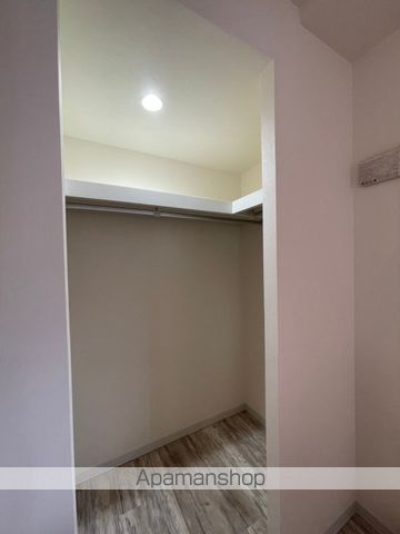 エアフォルク行啓通の内装写真