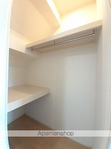 メゾンリヴィエールCの内装写真