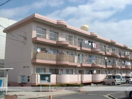 新田マンション[3DK/48.06m2]の外観