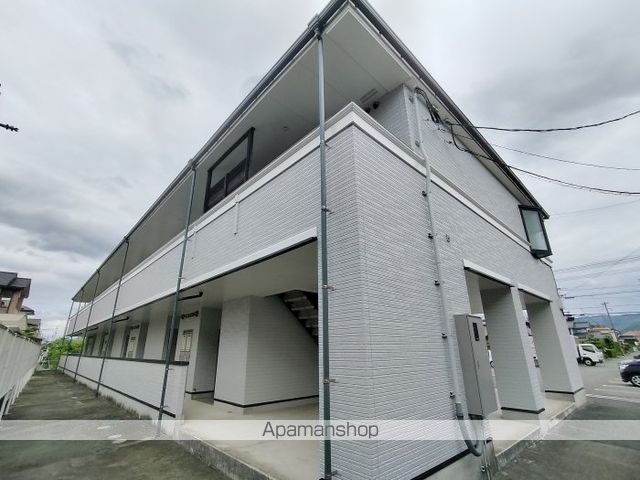 ブルースカイの外観写真