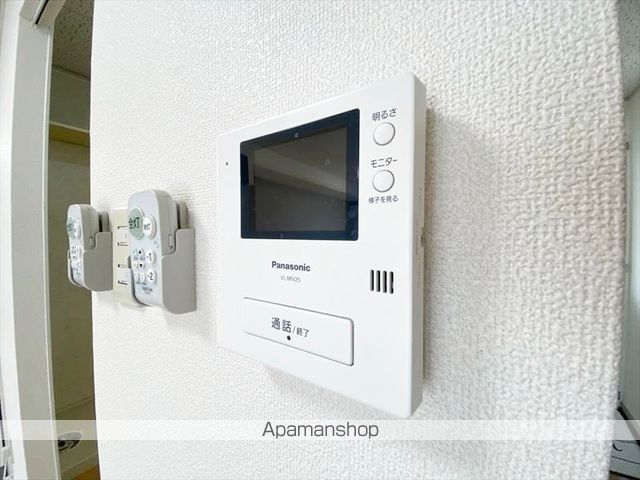 楠小路 A棟の内装写真