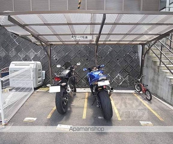 パルコーポ大宮の外観写真