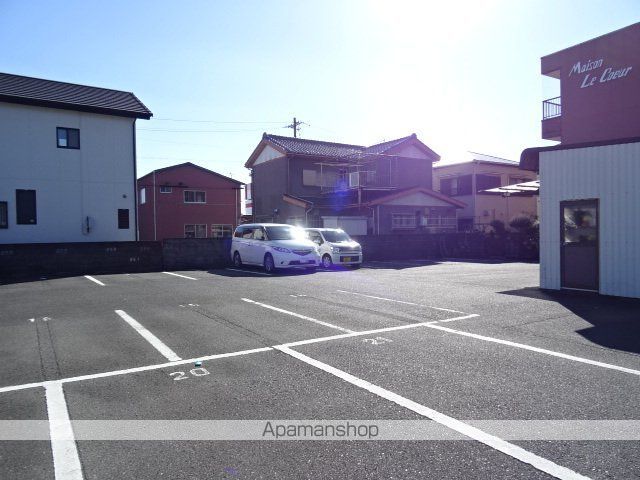 メゾンルクールの外観写真
