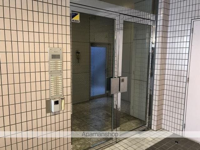 モアクレスト常磐パークの玄関写真