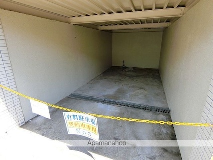 西国分寺サンハウスⅢ[1R/14.85m2]の駐車場1