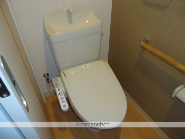 リンダカーサの内装写真