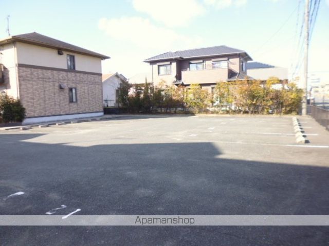 プラムヒルズ A棟の外観写真
