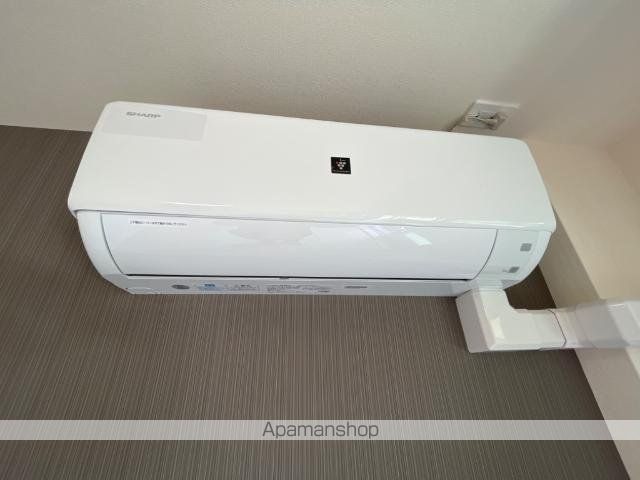 フロンティアの内装写真