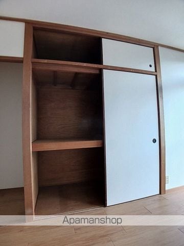 シティハイツ崎山の内装写真