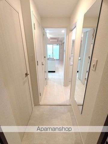 スプランディッド新大阪VIIIの内装写真
