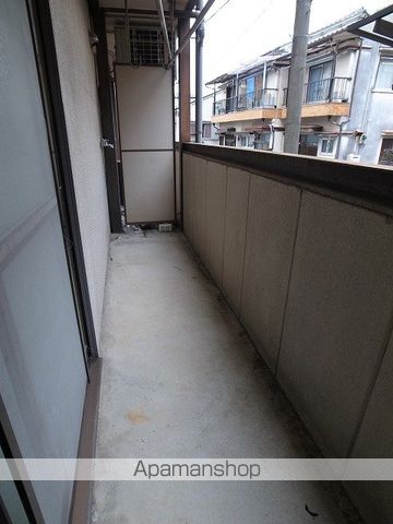 トゥ・レ・ジューの内装写真