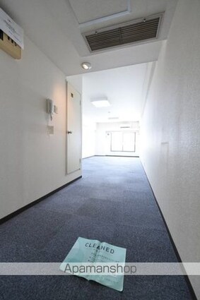 ウィン青山[1R/30.6m2]の玄関2