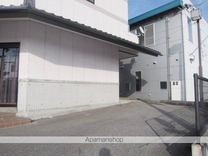長野県長野市大字西尾張部[1K/29m2]の外観3