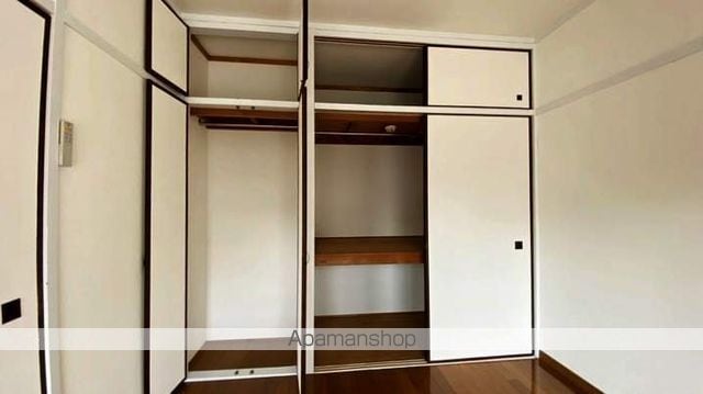 コーポニュートンの内装写真