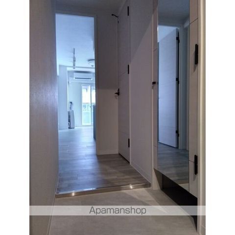 SーRESIDENCE近代美術館前の内装写真