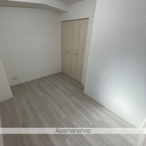 ロイヤルレジェンド西大津弐番館の内装写真