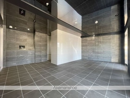 ＭＡＸＩＶ西川口ＡＺ　ＴＲＥ[1K/23.21m2]の周辺1