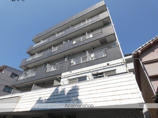 カーム鴨池の外観写真