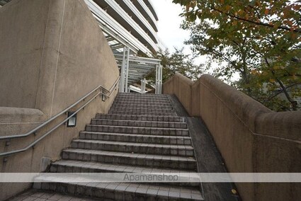 河田町ガーデン　４号棟[1LDK/56.64m2]の共用部2