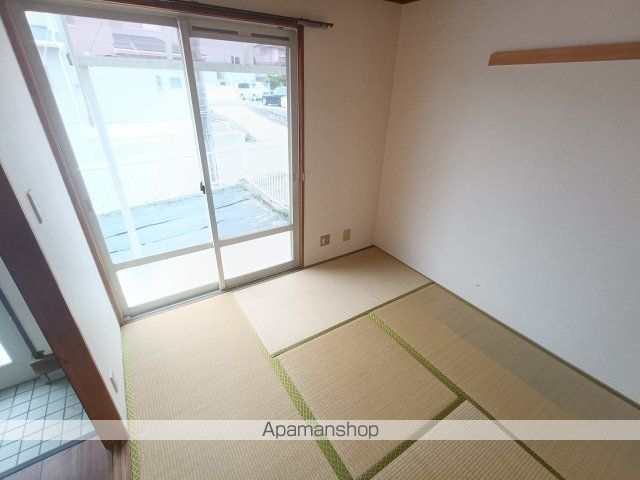 ガーデンヒルズ高の原の内装写真