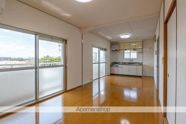 シーサイドハイツ屋島の内装写真