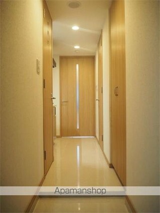 ルーブル新宿原町[1K/26.43m2]の玄関