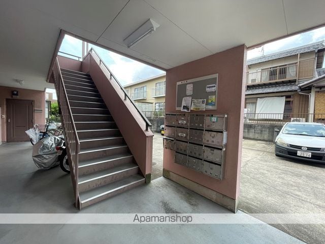 グランドハイツの玄関写真