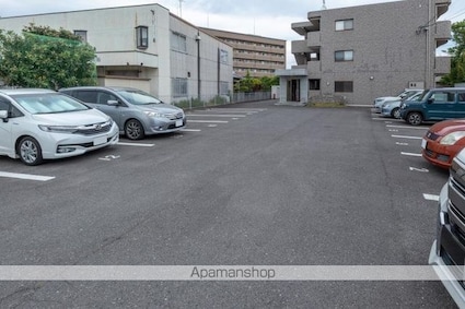 ハイマート紙町[1LDK/43m2]の駐車場