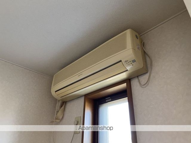 新栄ハイツ平沢の内装写真