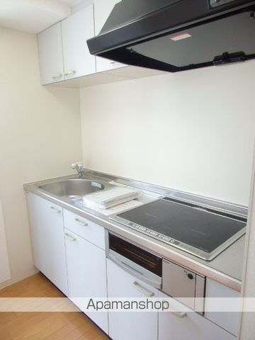 UURコート札幌南三条プレミアタワーの内装写真