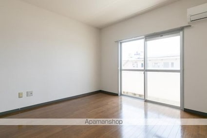 ガーデンハイツ三名壱番館[1DK/31.45m2]のリビング・居間