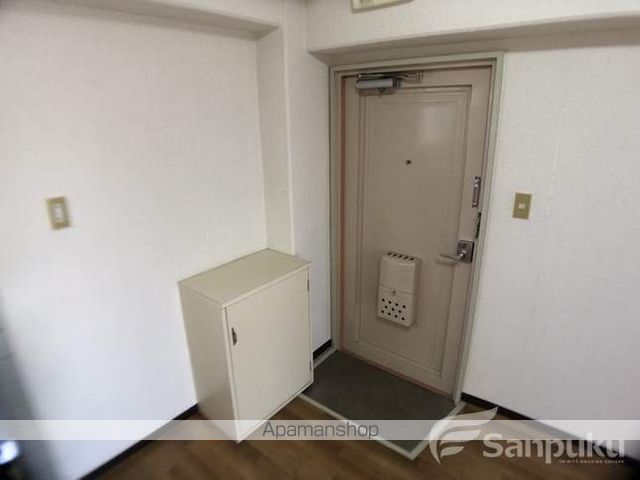 メニティー束本の内装写真