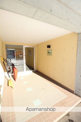ブランノワール北27条の玄関写真