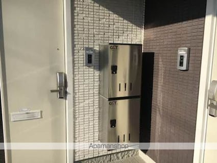 メゾン・ド・アプリコ[1LDK/44.42m2]の共用部3