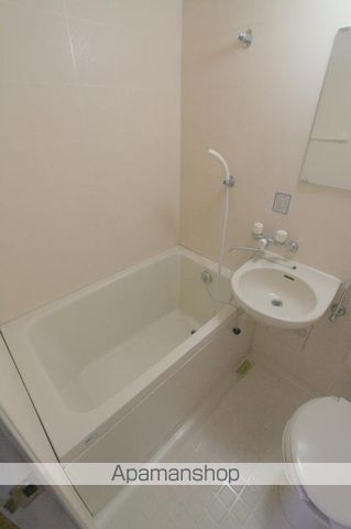 円尾マンションの内装写真