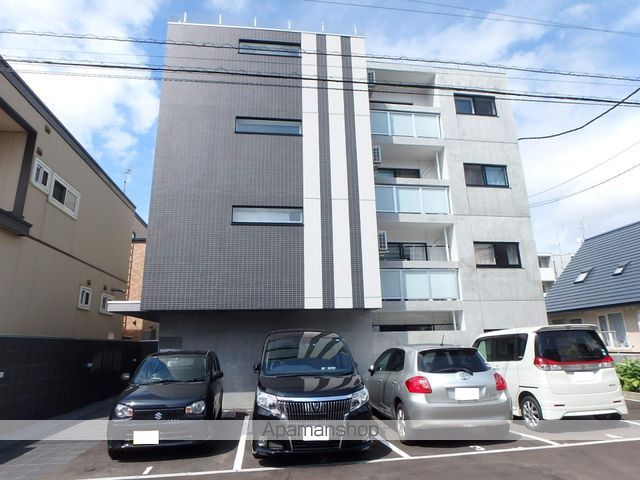 カサトレスVIIIの外観写真
