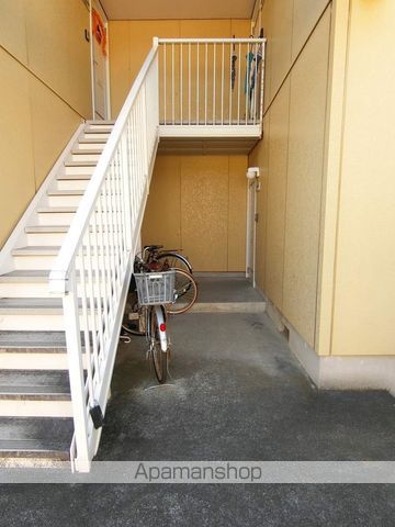 フレグランス南大岡の玄関写真