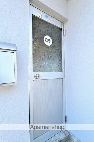 高橋アパートの玄関写真
