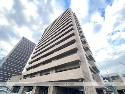 ロイヤルガーデン瓦町駅東[3LDK/71.96m2]の外観1