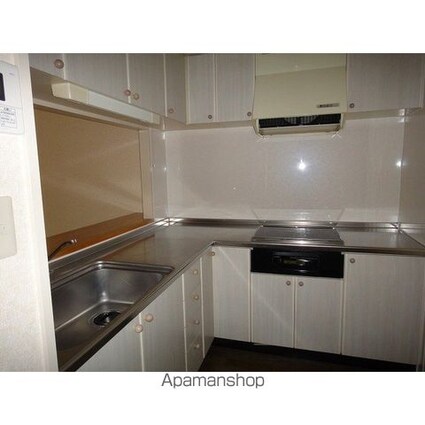 ガーデンクレス[2LDK/67.27m2]のキッチン