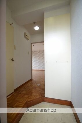 ウェッジコーポ坂田[1R/19.2m2]の玄関