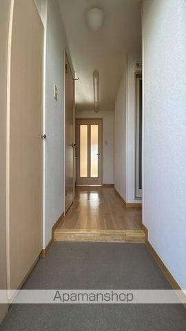 WEST COURTの内装写真