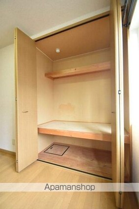 ボンヌシャーンスⅡ（ボンヌシャーンスツー）[1LDK/40.34m2]の収納