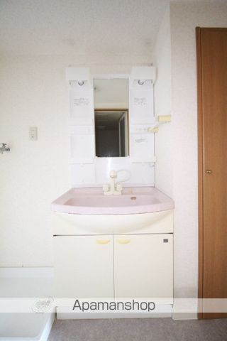 コマンドモジュールの内装写真
