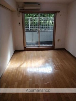 ステラメゾン下北沢[1K/25.27m2]のリビング・居間1