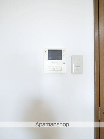 アクセスワケの内装写真