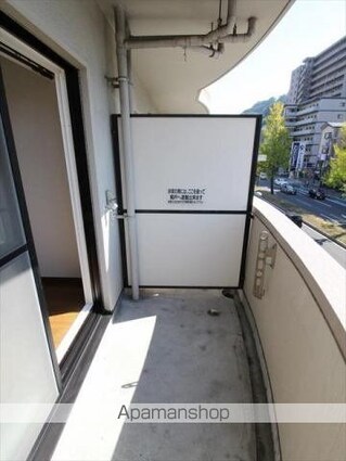 愛媛県松山市本町４丁目[1K/28.35m2]のバルコニー