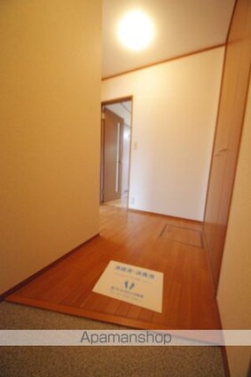 ファミールＹＡＭＡＮＯＹＡ　Ｃ棟[2LDK/56.93m2]の玄関